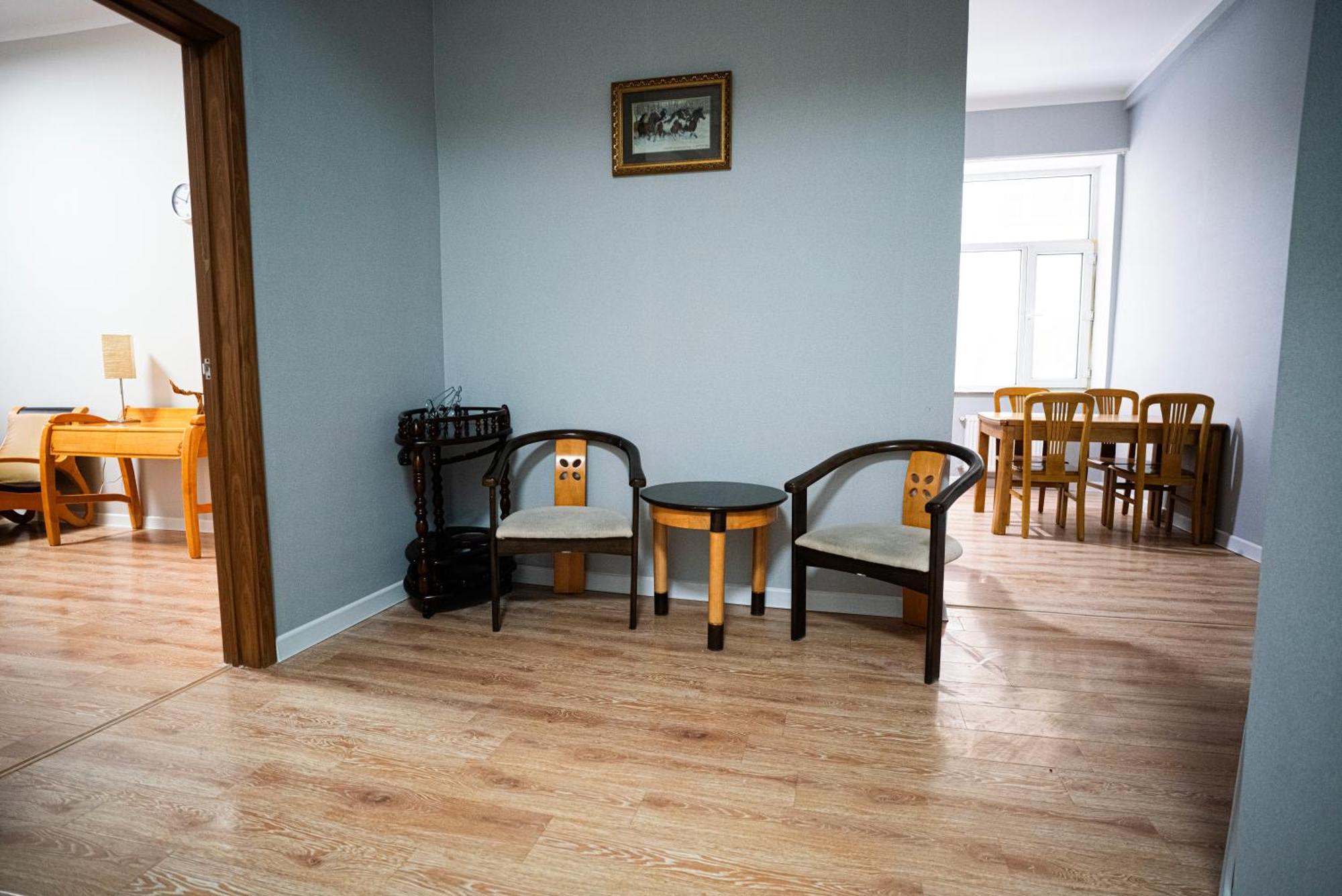 Tsolmon'S Serviced Apartments Ulan Bator Exteriör bild